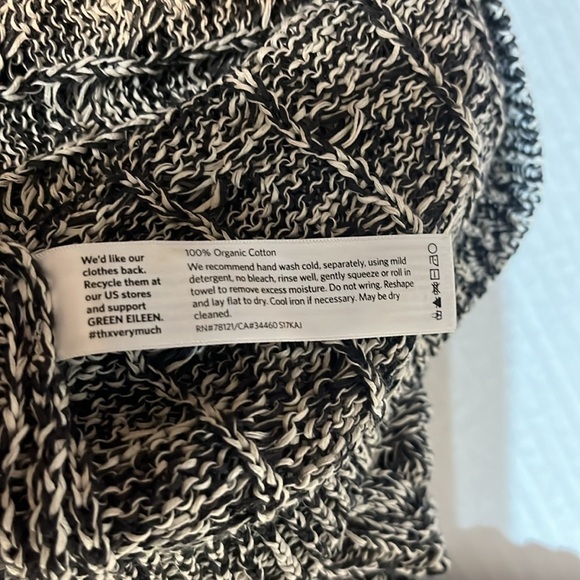 Eileen Fisher Black and White Cable Knit Crew Neck Sweater Size L - Picture 5 of 5